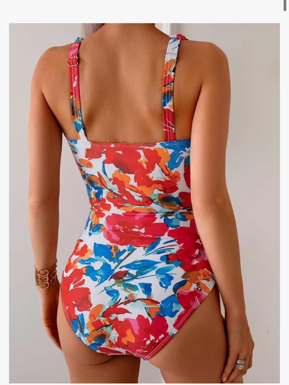 NWT Size M B2prity One Piece floral V Neck Swimsuit with tummy control - Picture 10 of 10